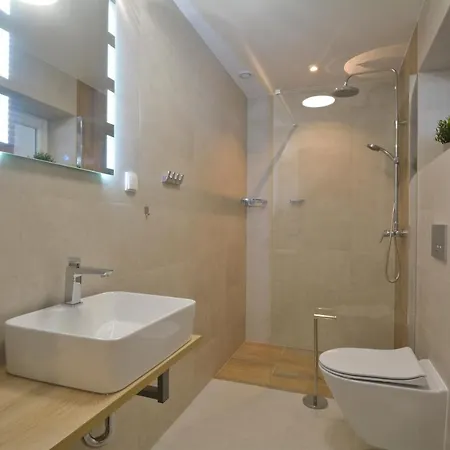 Cichy Zakatek Apartment *
